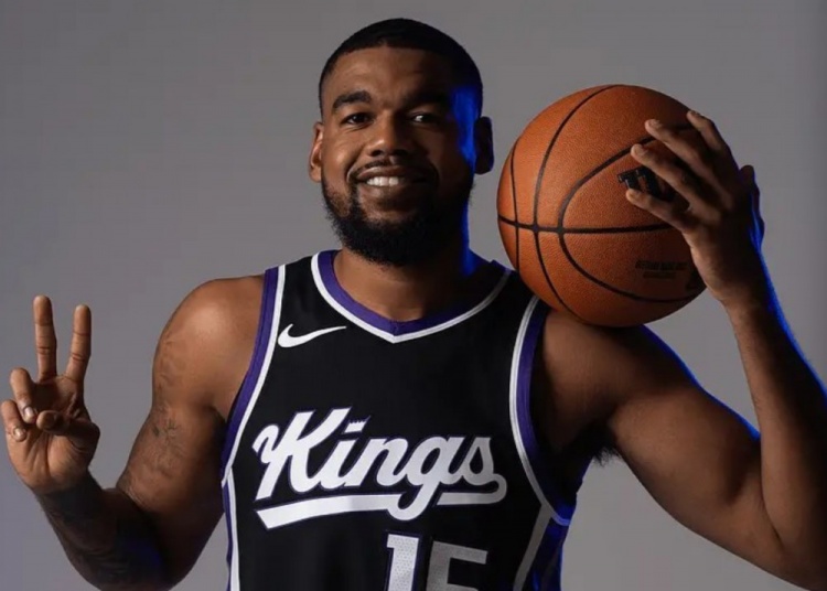 DB电子官网直播吧：浙江队报价国王双向球员梅森-琼斯 但后者暂时不来CBA