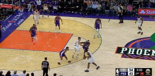 DB官网在线登录入口机器人还能运作🤖！莱昂纳德突破奥尼尔 单手迎扣补防的理查兹~